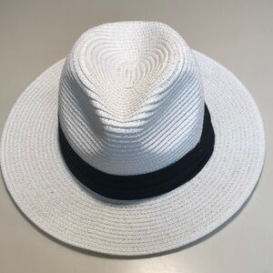 Classic White Straw Fedora with Black Band